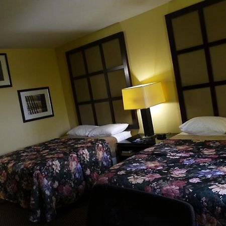 Relax Inn Watertown Kültér fotó